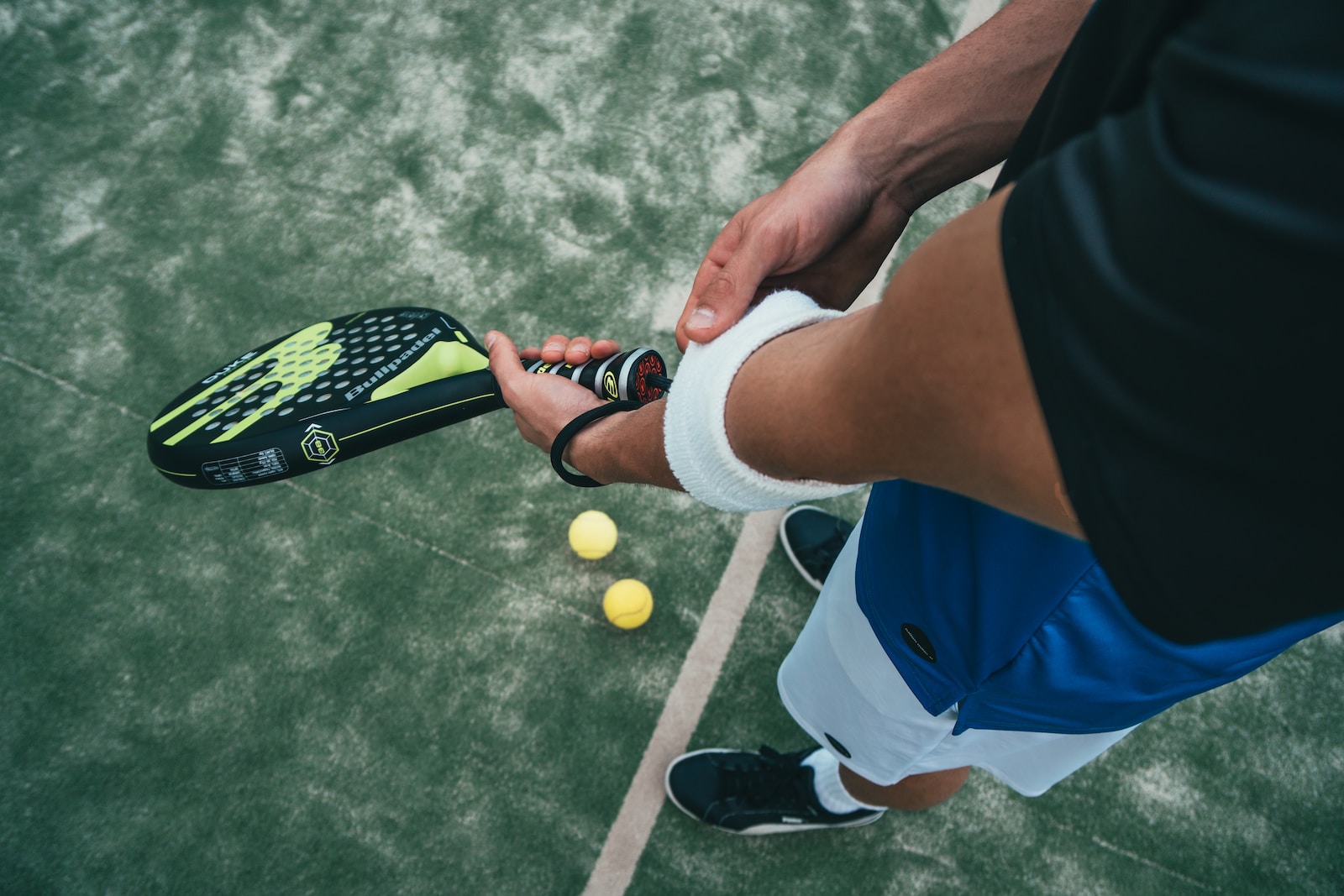 Padel Footwork: Tips and Drills for Better Movement